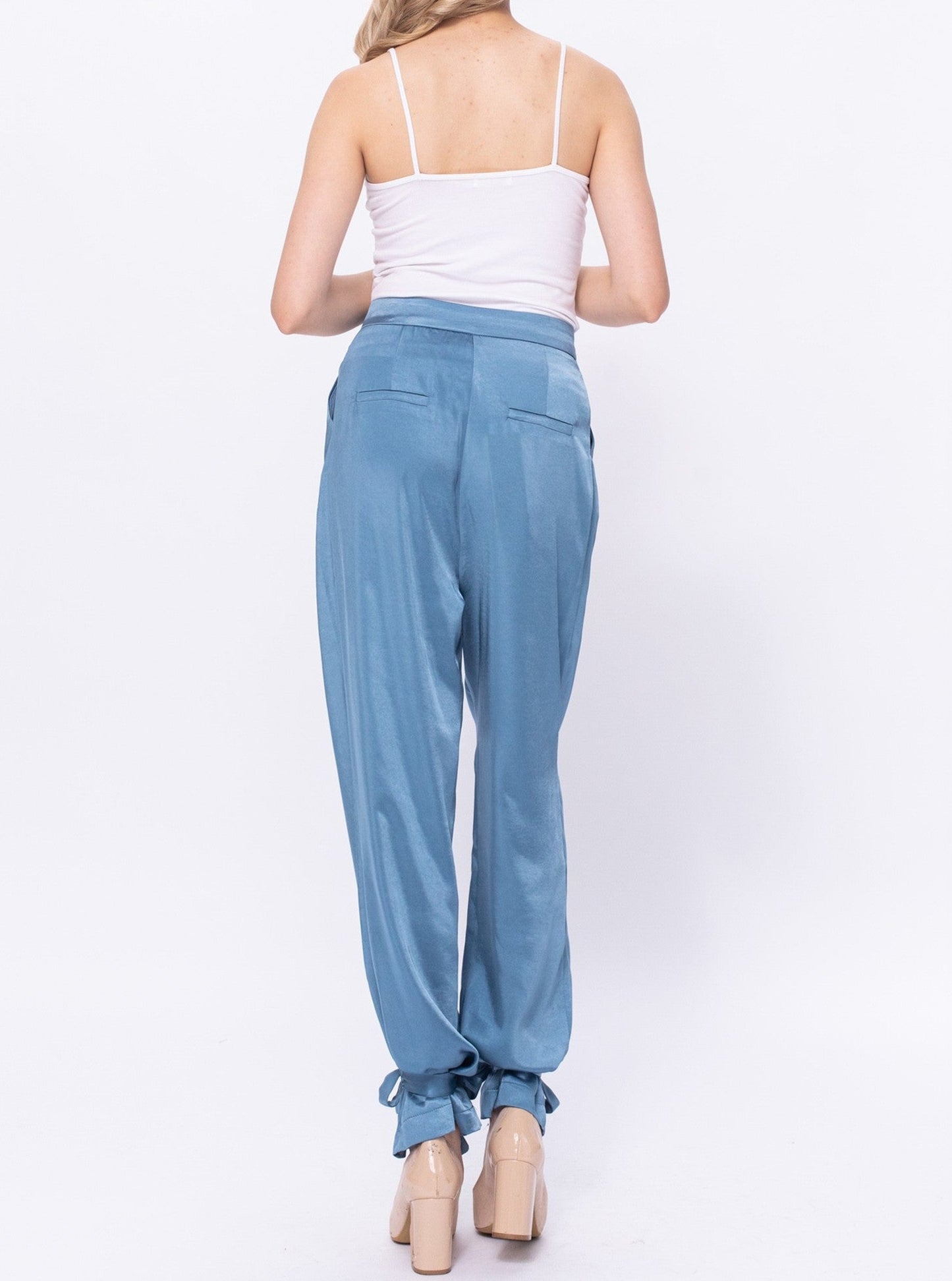 Pantalón High Waisted