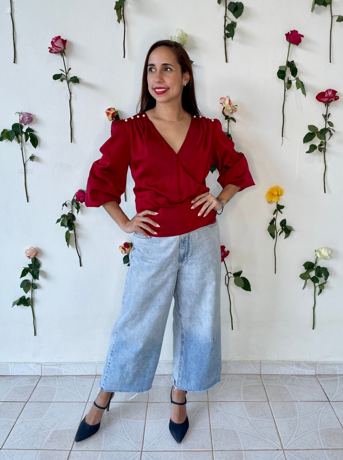 Blusa Manga Larga Roja con perlas