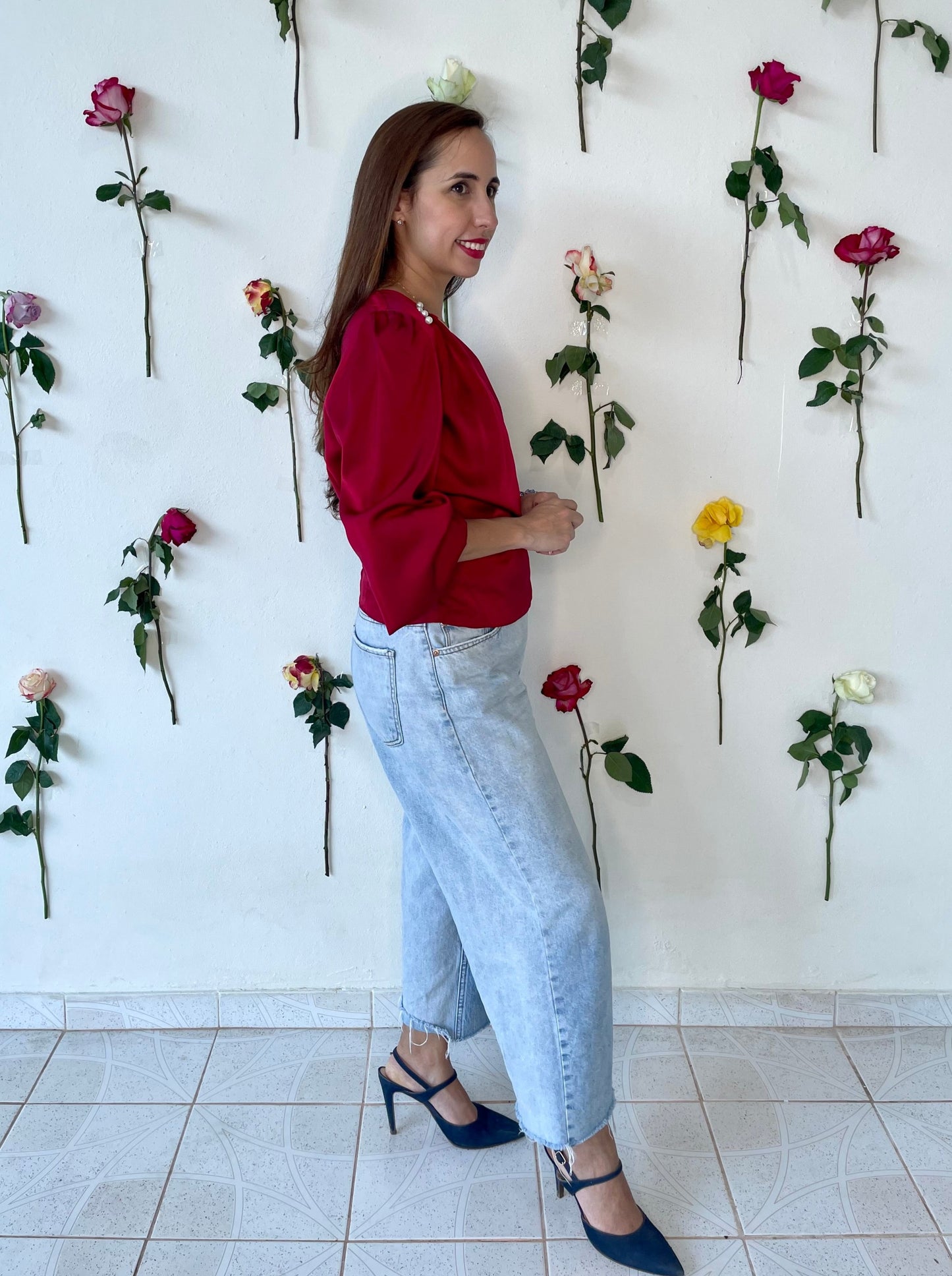 Blusa Manga Larga Roja con perlas