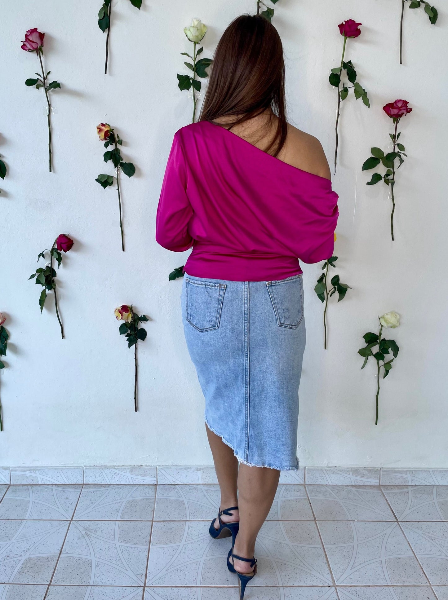 Blusa Magenta asimétrica